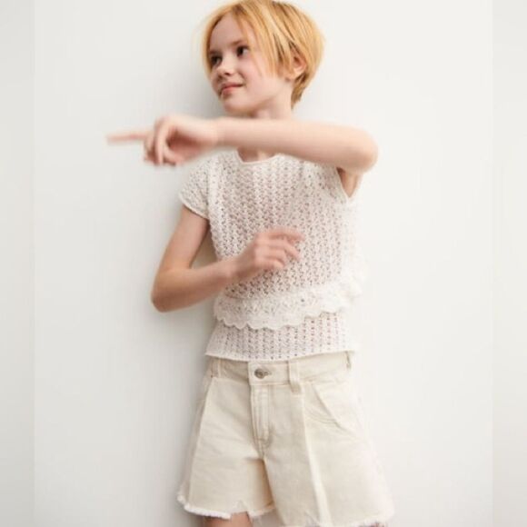 Zara Other - Zara kids ruffle cut out knit top